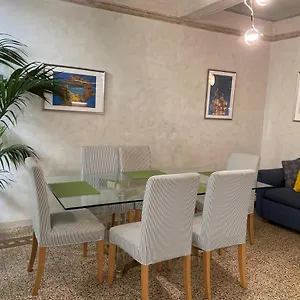 Maison Just Elle Firenze
